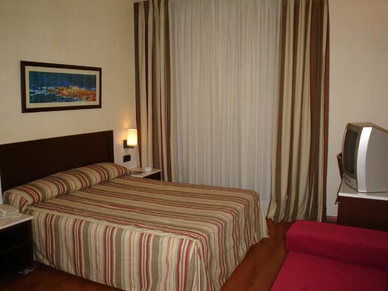 Catalonia Born Hotel Barcelona Exterior photo
